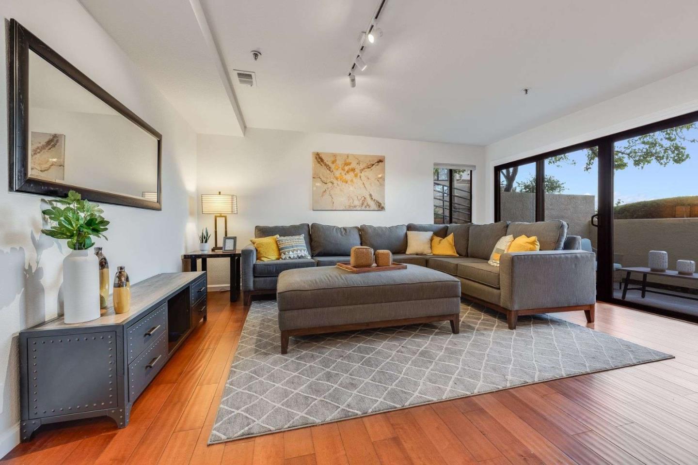 Detail Gallery Image 17 of 55 For 434 Portofino Dr #301,  San Carlos,  CA 94070 - 2 Beds | 2/1 Baths