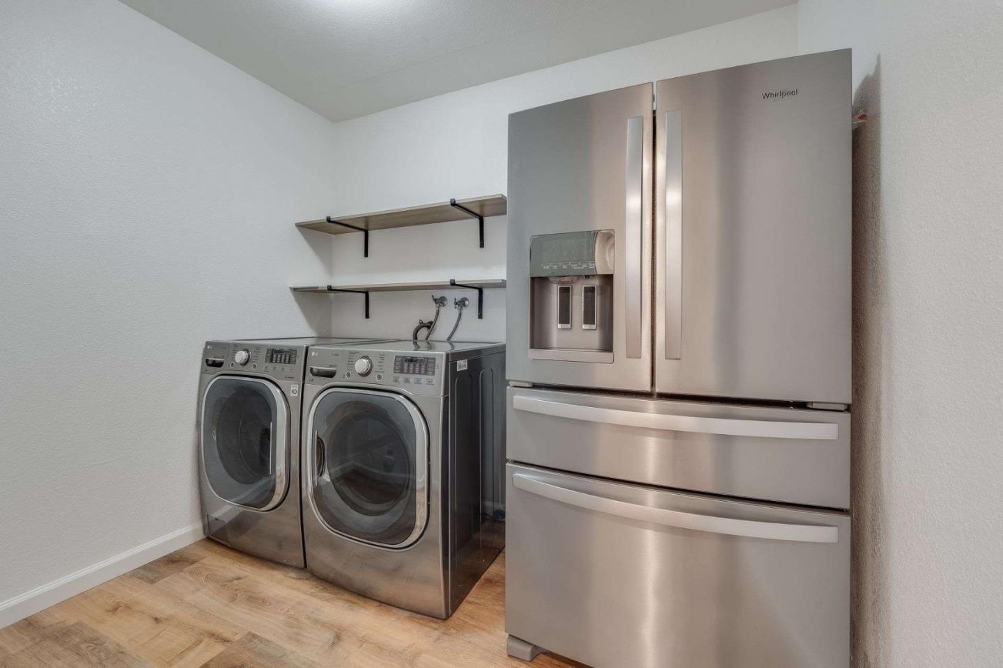 Detail Gallery Image 37 of 55 For 434 Portofino Dr #301,  San Carlos,  CA 94070 - 2 Beds | 2/1 Baths