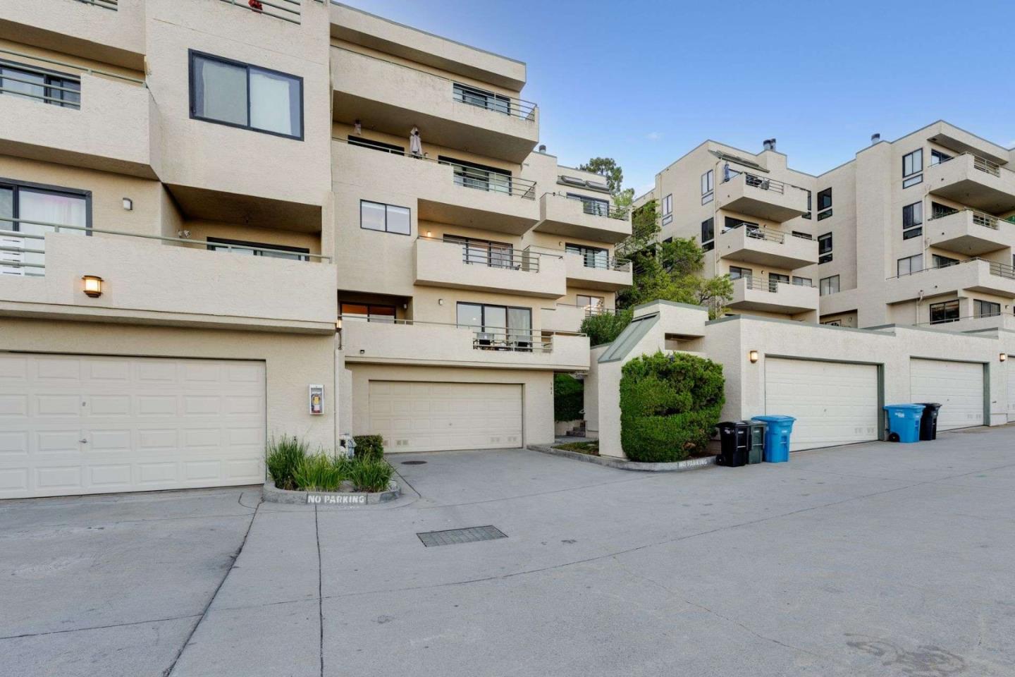 Detail Gallery Image 52 of 55 For 434 Portofino Dr #301,  San Carlos,  CA 94070 - 2 Beds | 2/1 Baths