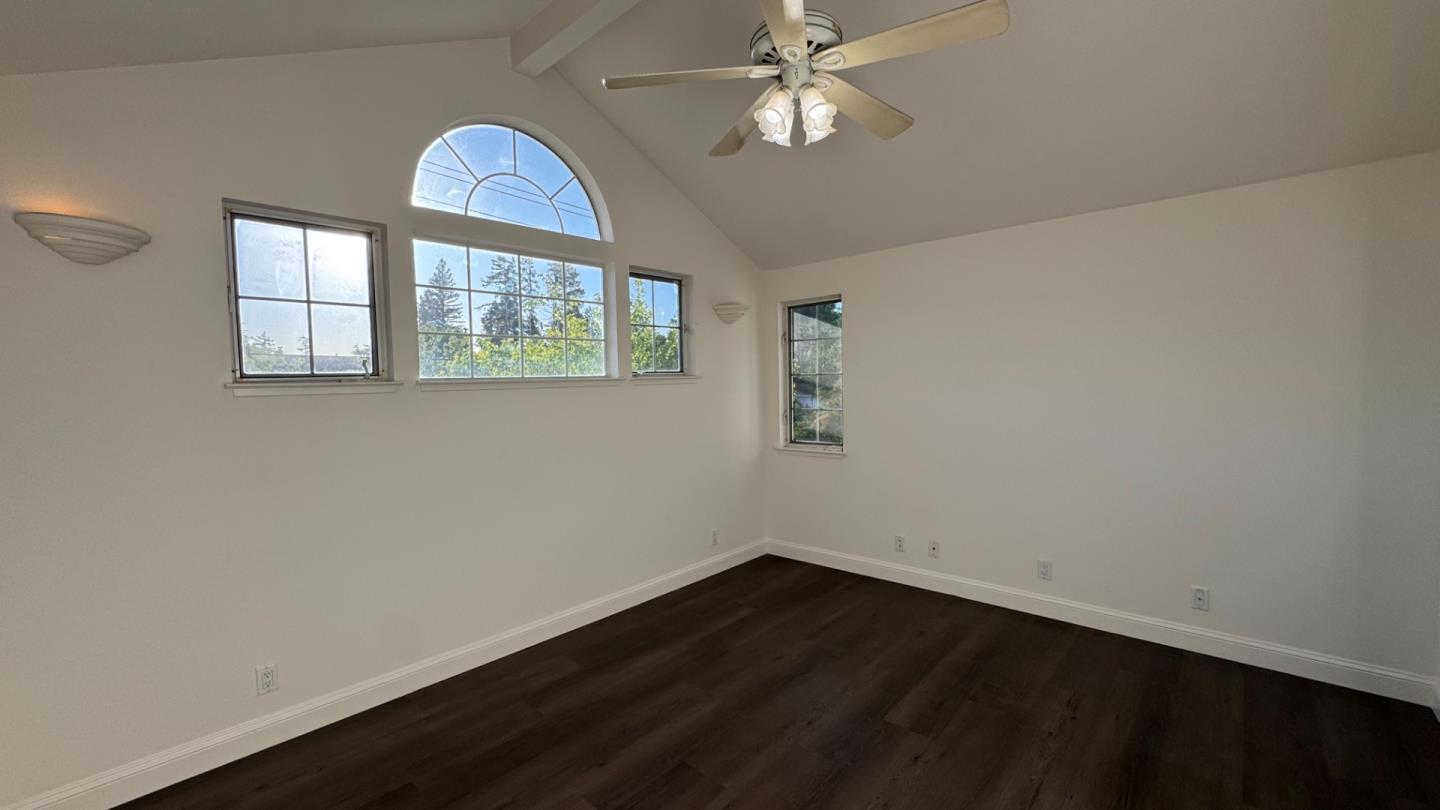Detail Gallery Image 23 of 33 For 10142 N Portal Ave, Cupertino,  CA 95014 - 4 Beds | 3/1 Baths