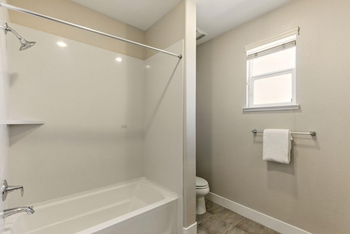 Detail Gallery Image 29 of 43 For 4439 Kennett Ter, Fremont,  CA 94536 - 4 Beds | 4 Baths