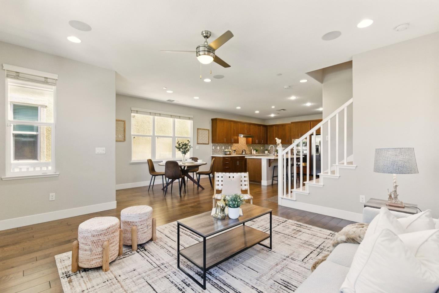 Detail Gallery Image 8 of 43 For 4439 Kennett Ter, Fremont,  CA 94536 - 4 Beds | 4 Baths