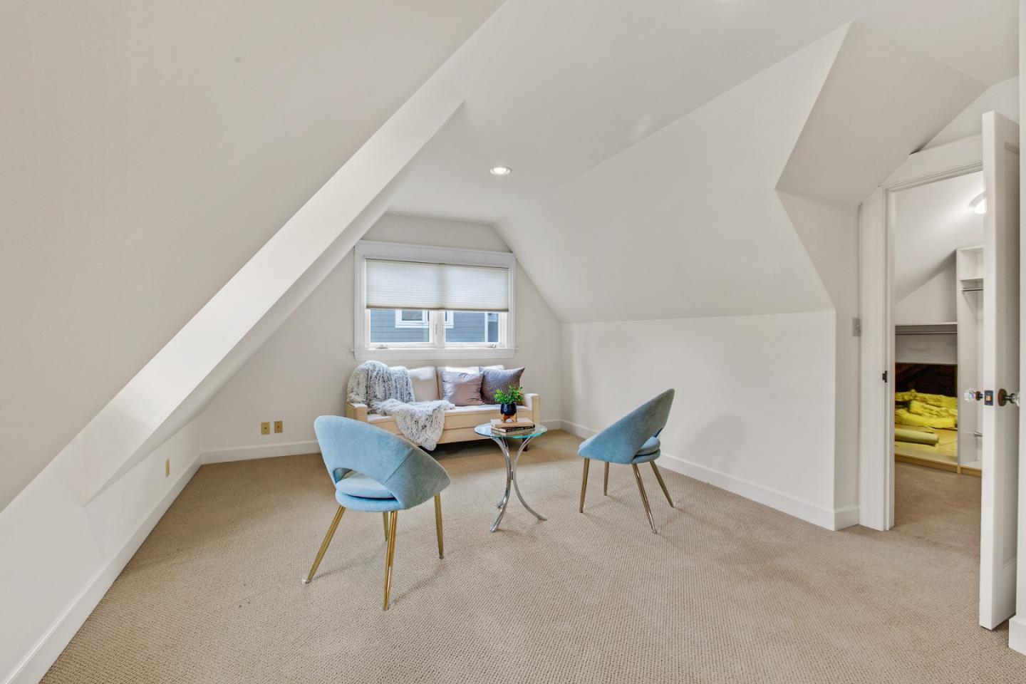 Detail Gallery Image 16 of 35 For 329 Pope St, Menlo Park,  CA 94025 - 3 Beds | 2 Baths