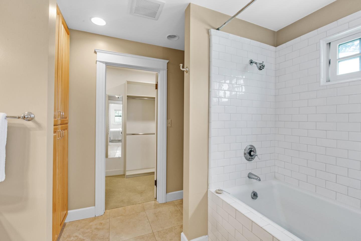 Detail Gallery Image 20 of 35 For 329 Pope St, Menlo Park,  CA 94025 - 3 Beds | 2 Baths