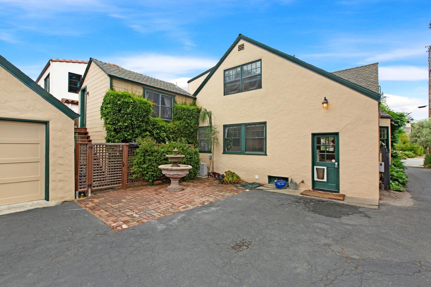 Detail Gallery Image 35 of 35 For 329 Pope St, Menlo Park,  CA 94025 - 3 Beds | 2 Baths