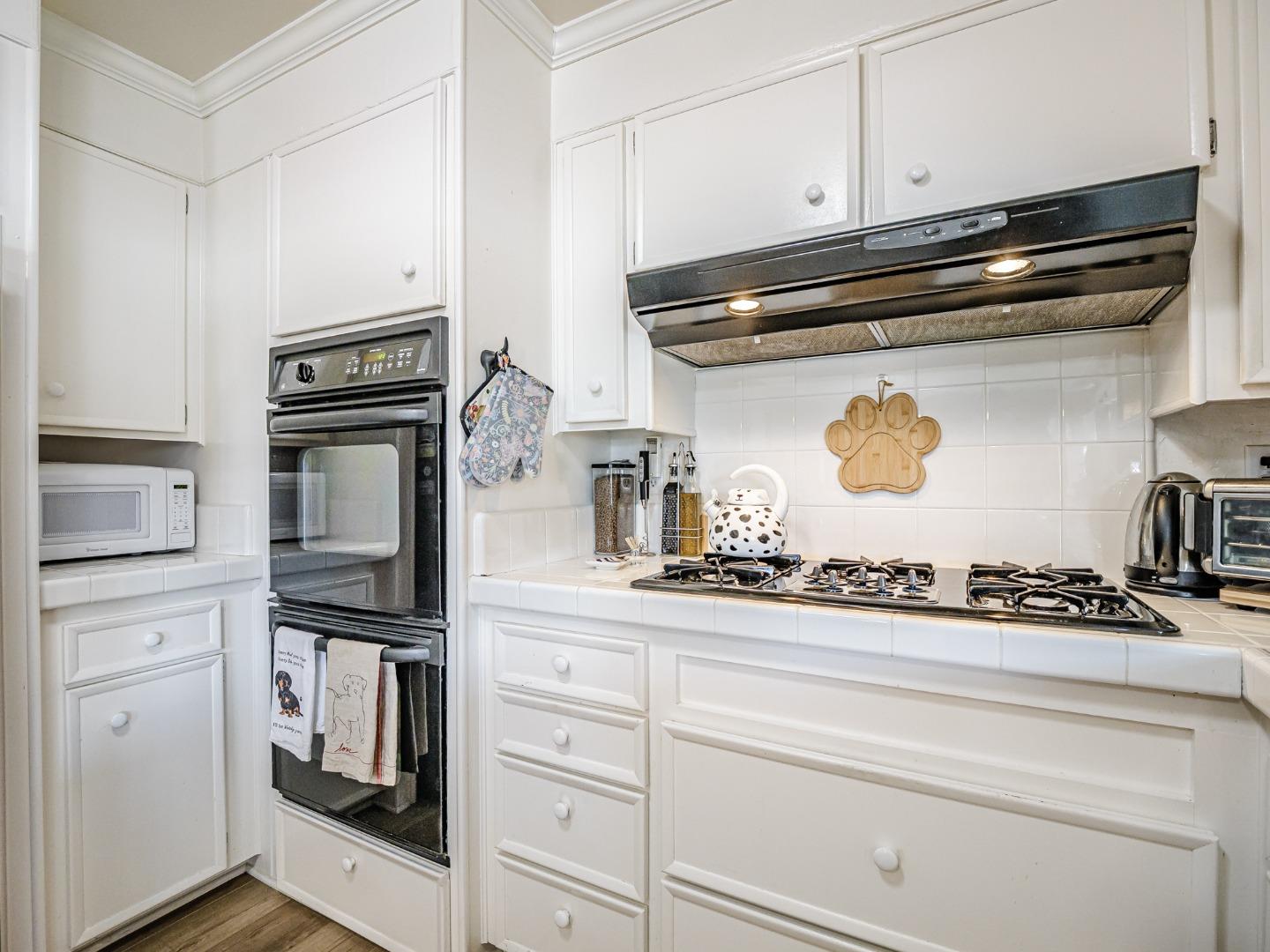 Detail Gallery Image 14 of 47 For 2435 Felt St #38,  Santa Cruz,  CA 95062 - 2 Beds | 2 Baths