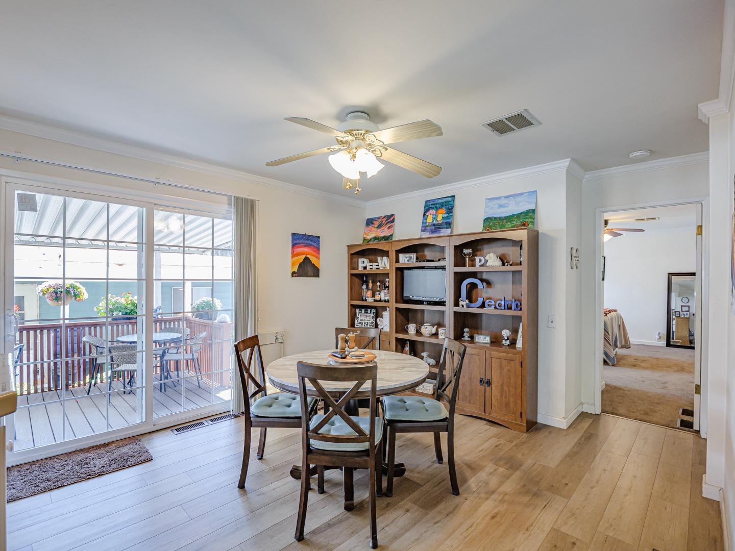 Detail Gallery Image 15 of 47 For 2435 Felt St #38,  Santa Cruz,  CA 95062 - 2 Beds | 2 Baths