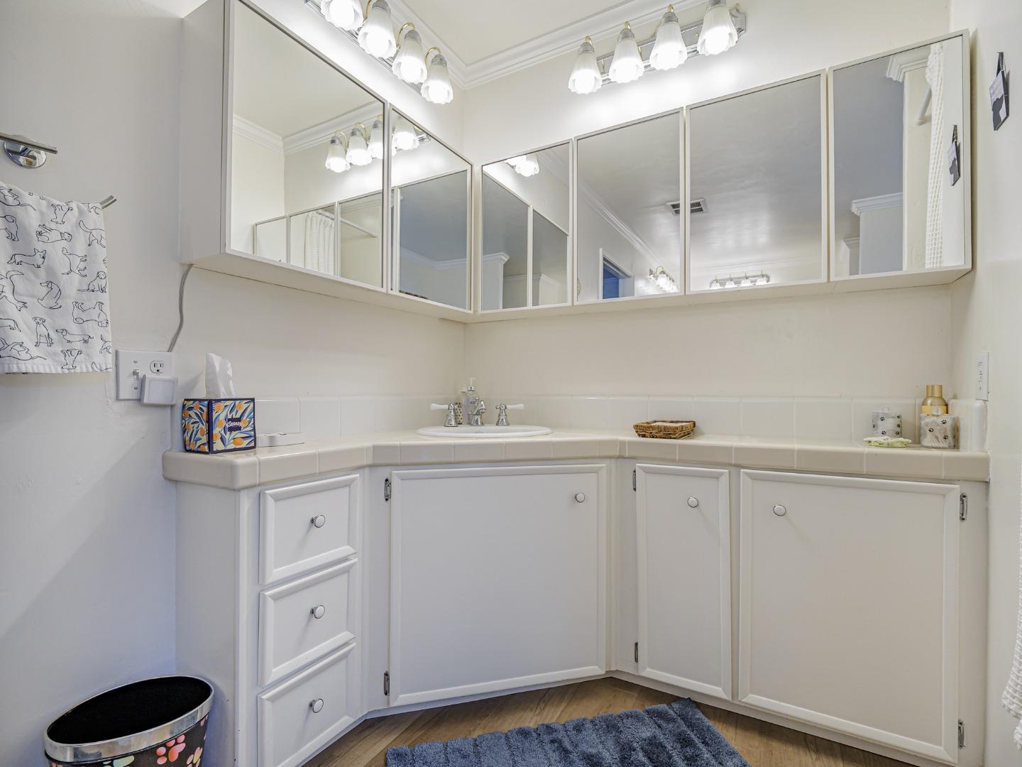 Detail Gallery Image 22 of 47 For 2435 Felt St #38,  Santa Cruz,  CA 95062 - 2 Beds | 2 Baths
