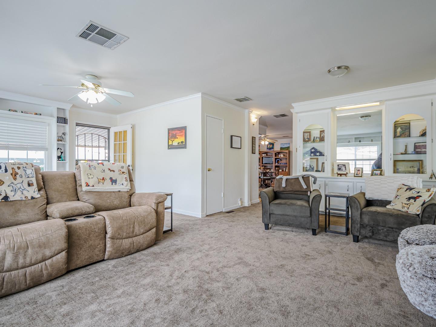 Detail Gallery Image 7 of 47 For 2435 Felt St #38,  Santa Cruz,  CA 95062 - 2 Beds | 2 Baths