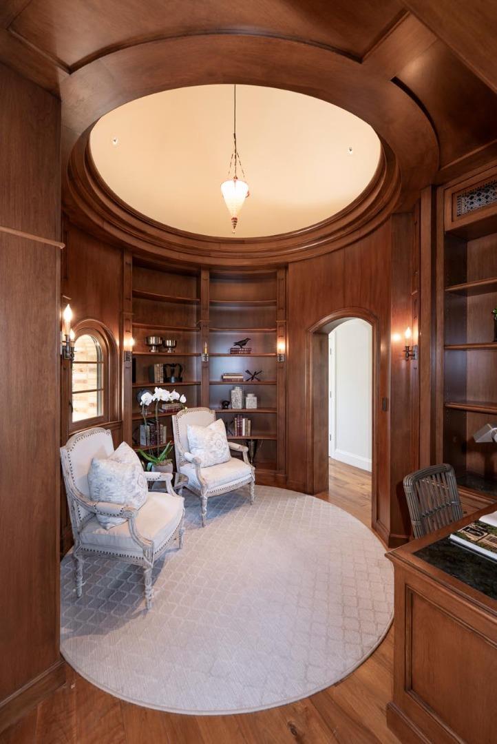 Detail Gallery Image 25 of 49 For 30 Drayton Rd, Hillsborough,  CA 94010 - 5 Beds | 4/3 Baths