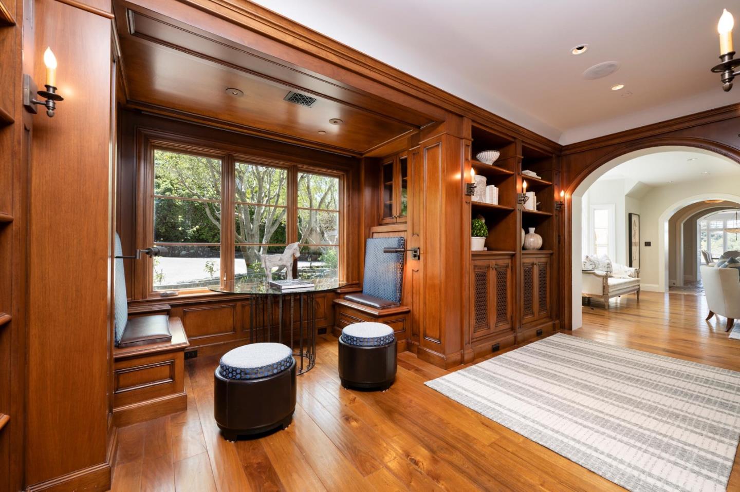 Detail Gallery Image 26 of 49 For 30 Drayton Rd, Hillsborough,  CA 94010 - 5 Beds | 4/3 Baths