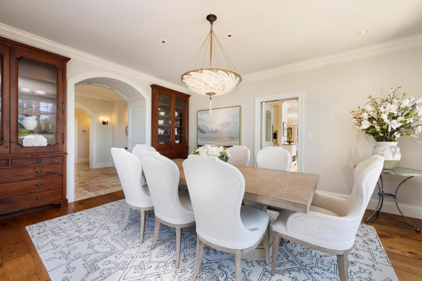 Detail Gallery Image 8 of 49 For 30 Drayton Rd, Hillsborough,  CA 94010 - 5 Beds | 4/3 Baths