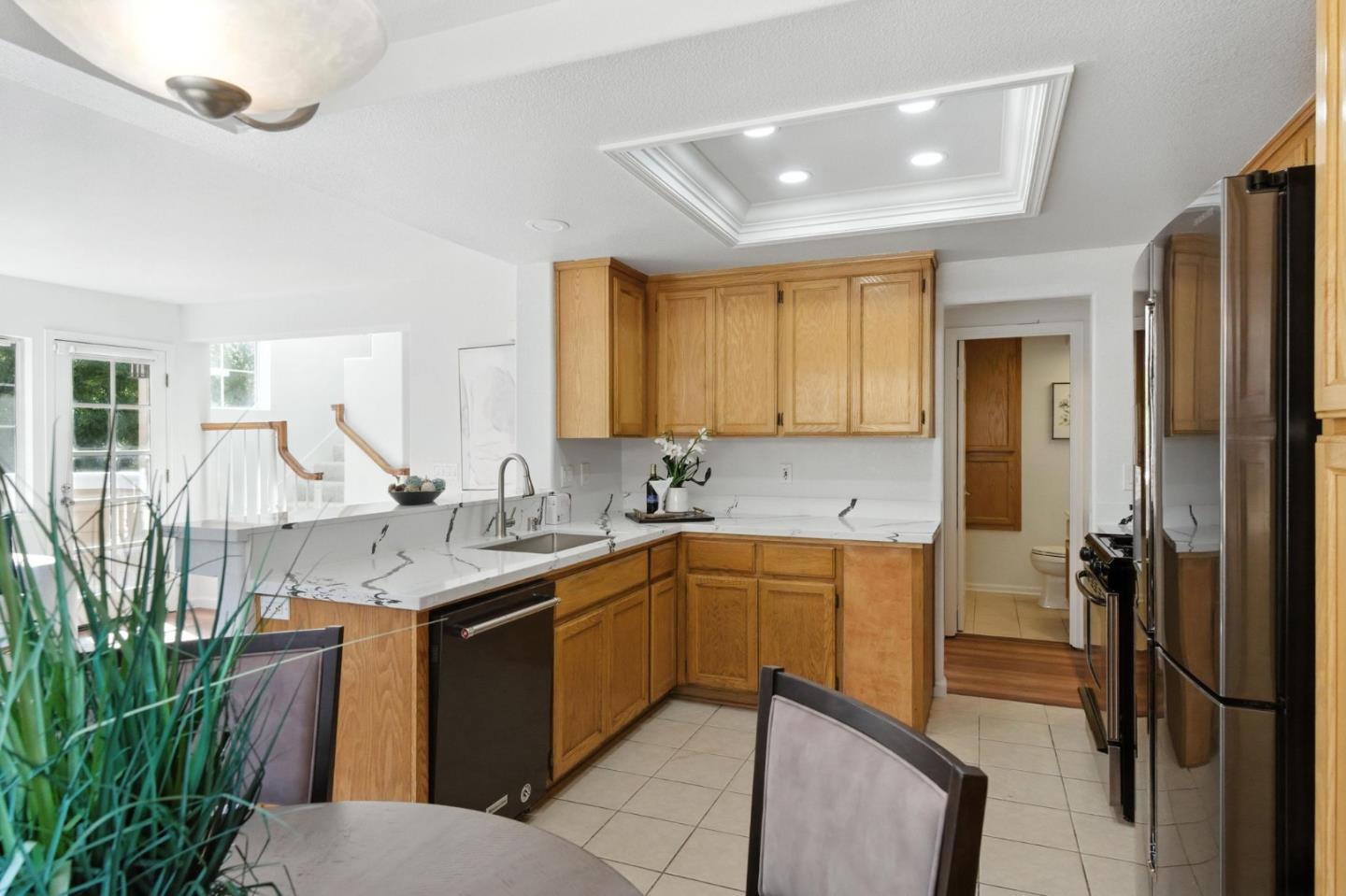 Detail Gallery Image 22 of 51 For 553 Mill River Ln, San Jose,  CA 95134 - 3 Beds | 2/1 Baths