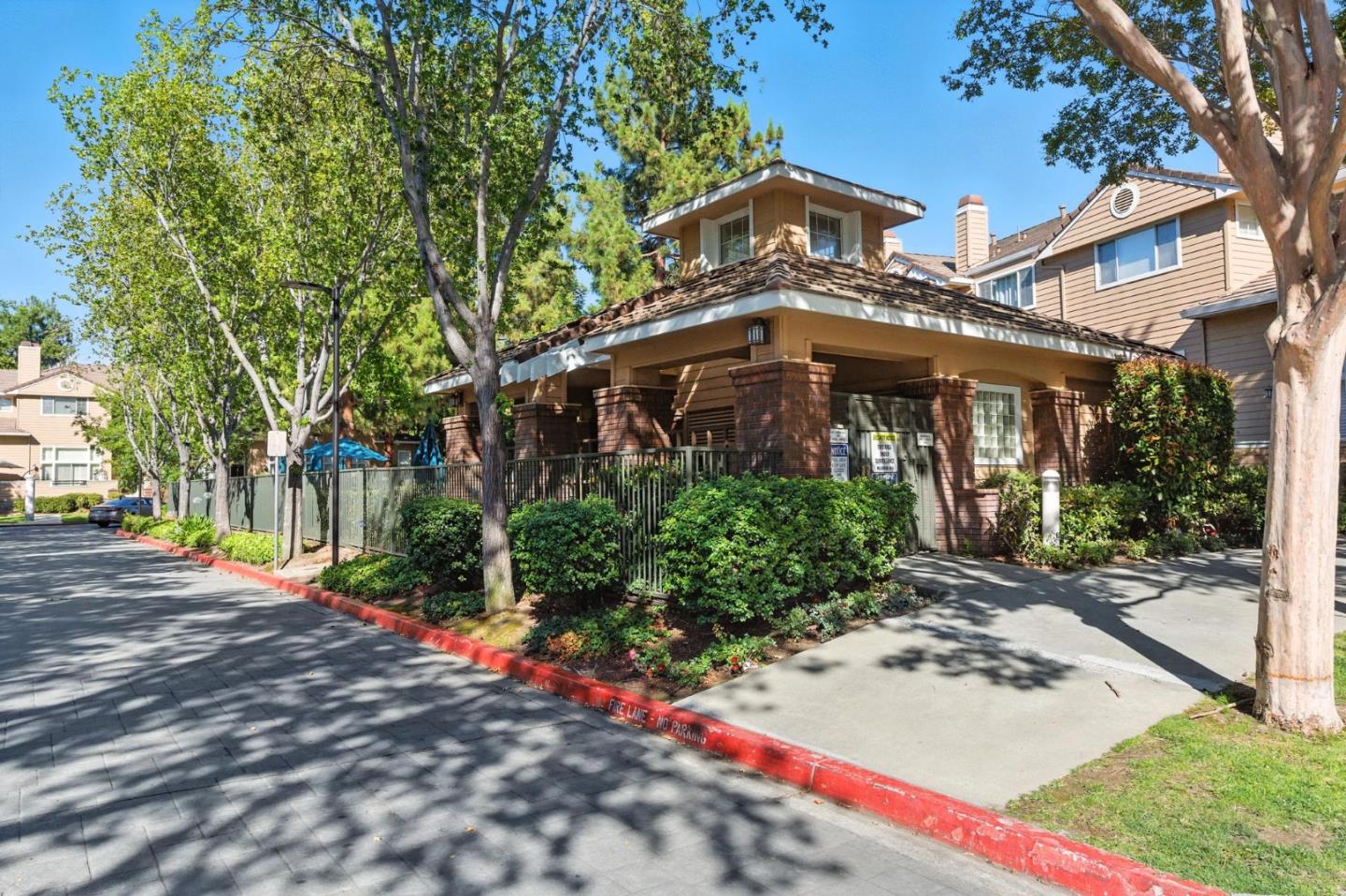 Detail Gallery Image 45 of 51 For 553 Mill River Ln, San Jose,  CA 95134 - 3 Beds | 2/1 Baths