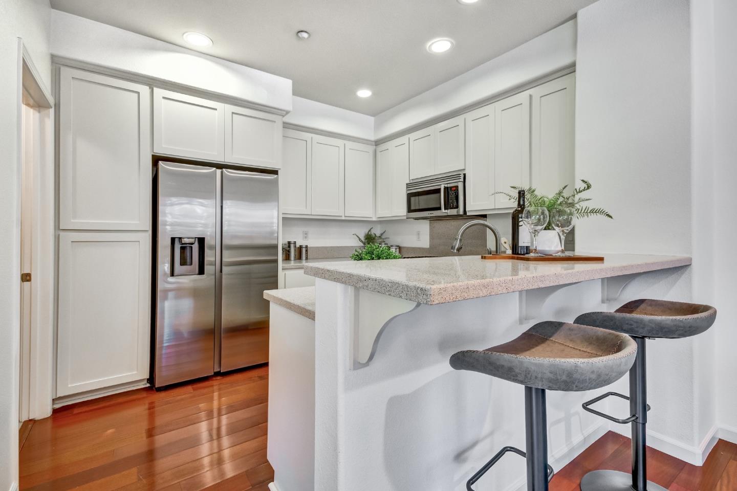 Detail Gallery Image 14 of 28 For 776 Messina Gardens Ln, San Jose,  CA 95133 - 2 Beds | 2/1 Baths