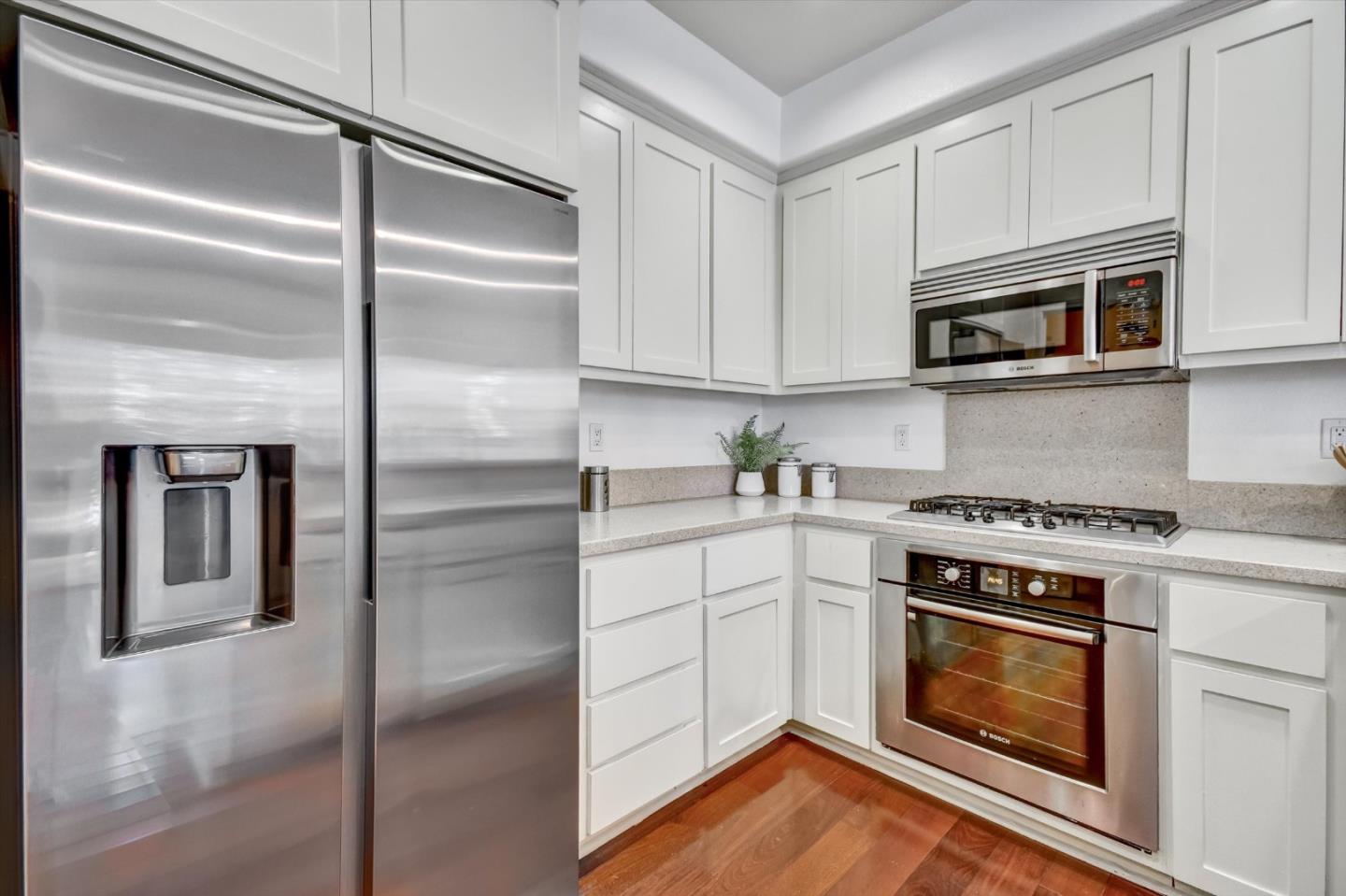 Detail Gallery Image 15 of 28 For 776 Messina Gardens Ln, San Jose,  CA 95133 - 2 Beds | 2/1 Baths