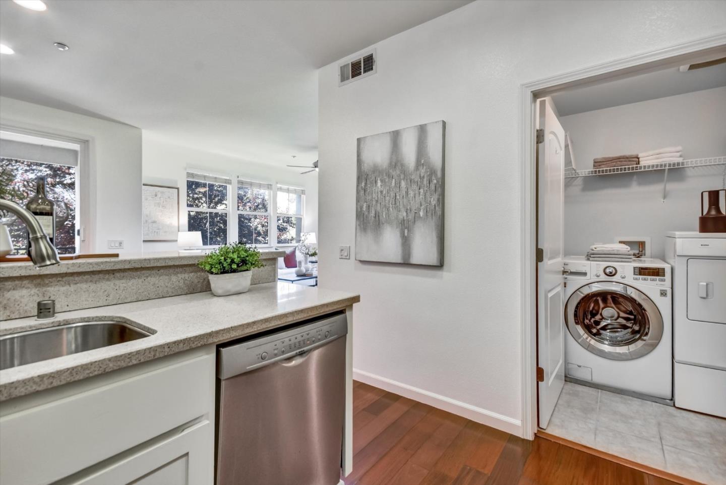 Detail Gallery Image 18 of 28 For 776 Messina Gardens Ln, San Jose,  CA 95133 - 2 Beds | 2/1 Baths