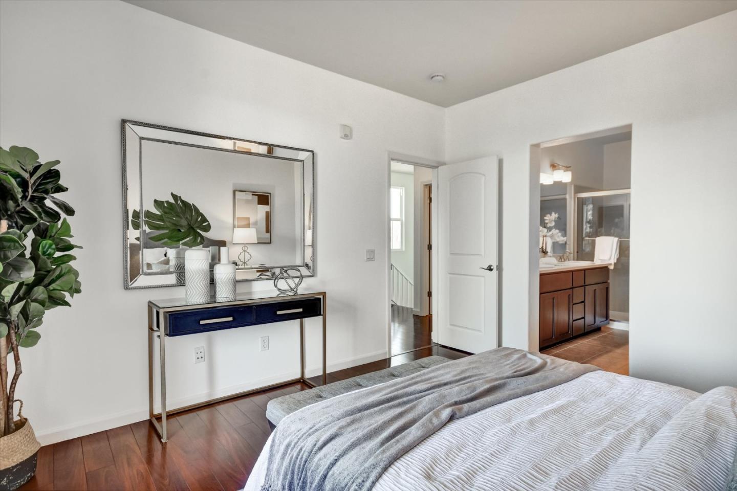 Detail Gallery Image 23 of 28 For 776 Messina Gardens Ln, San Jose,  CA 95133 - 2 Beds | 2/1 Baths