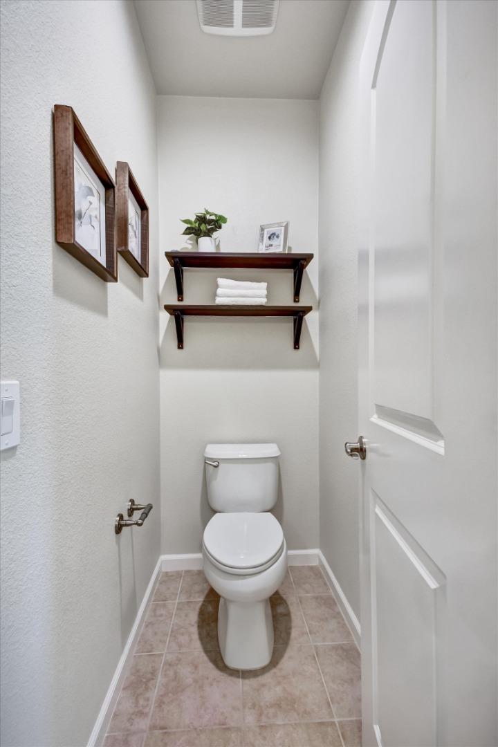 Detail Gallery Image 25 of 28 For 776 Messina Gardens Ln, San Jose,  CA 95133 - 2 Beds | 2/1 Baths