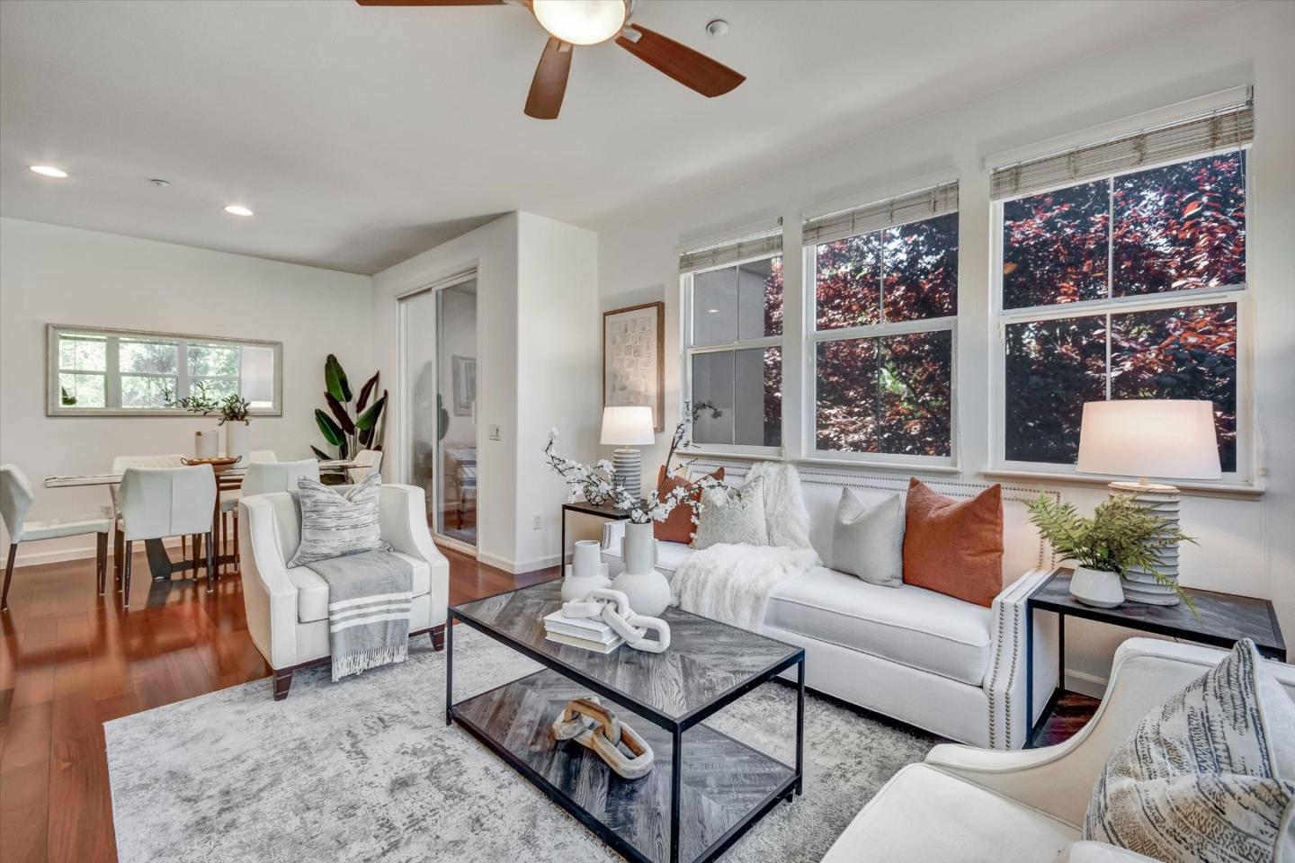 Detail Gallery Image 6 of 28 For 776 Messina Gardens Ln, San Jose,  CA 95133 - 2 Beds | 2/1 Baths