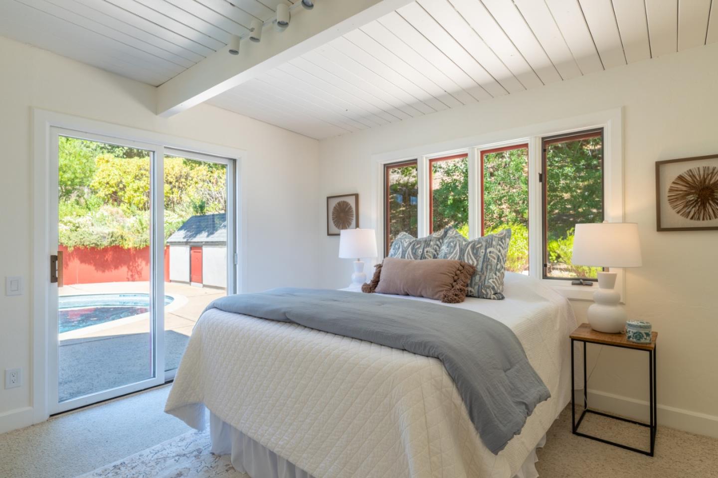 Detail Gallery Image 14 of 43 For 50 Rancho Fiesta Rd, Carmel Valley,  CA 93924 - 3 Beds | 2 Baths