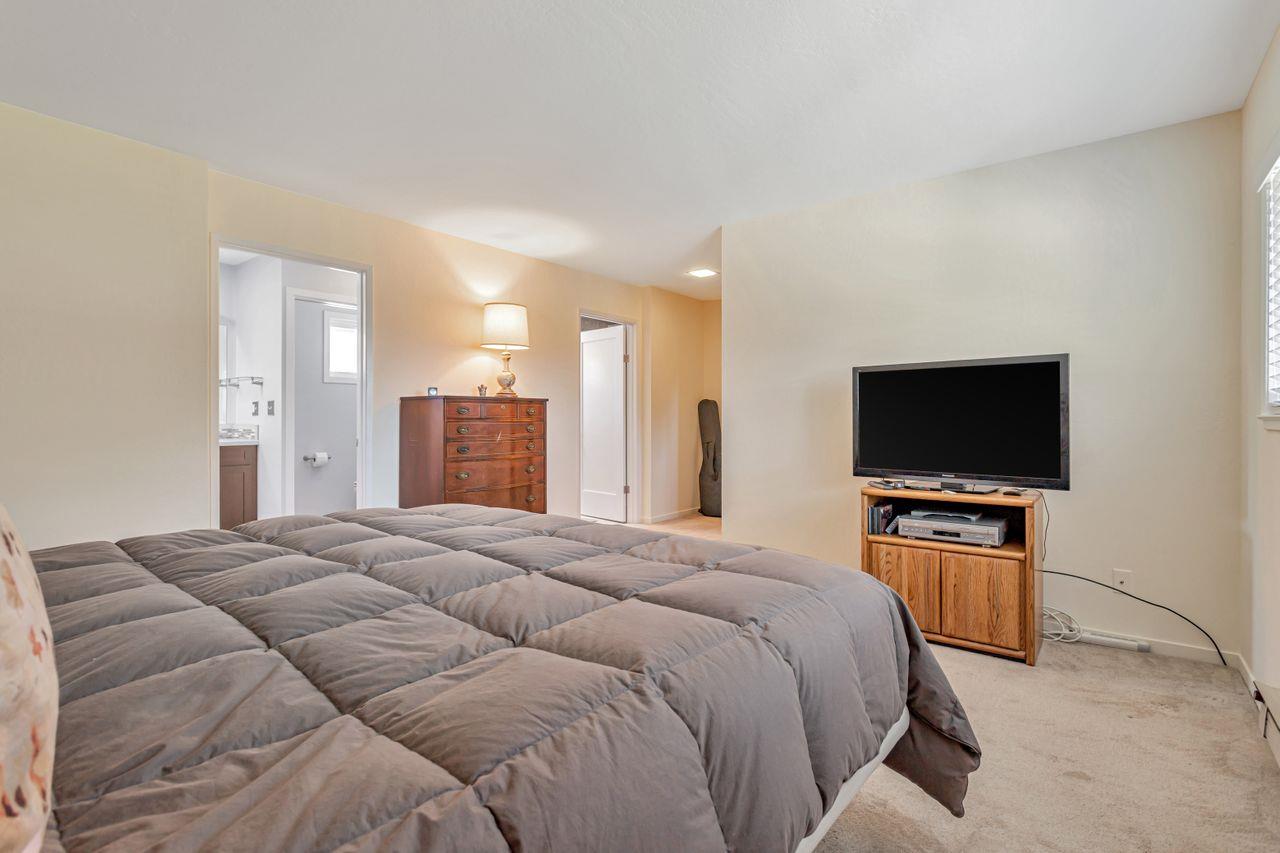 Detail Gallery Image 21 of 43 For 446 Semple Ave, Aptos,  CA 95003 - 4 Beds | 3 Baths