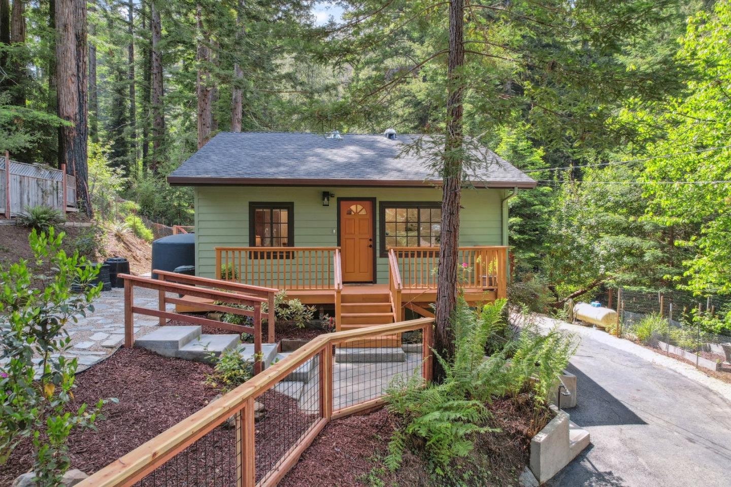 Detail Gallery Image 22 of 33 For 12414 Alba Rd, Ben Lomond,  CA 95005 - 2 Beds | 1 Baths
