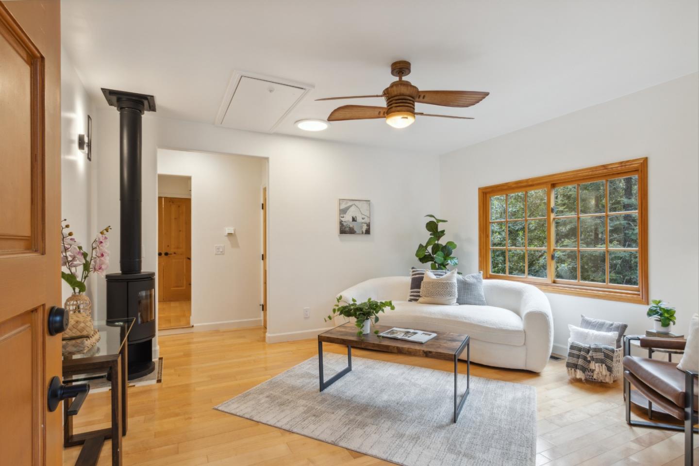 Detail Gallery Image 3 of 33 For 12414 Alba Rd, Ben Lomond,  CA 95005 - 2 Beds | 1 Baths