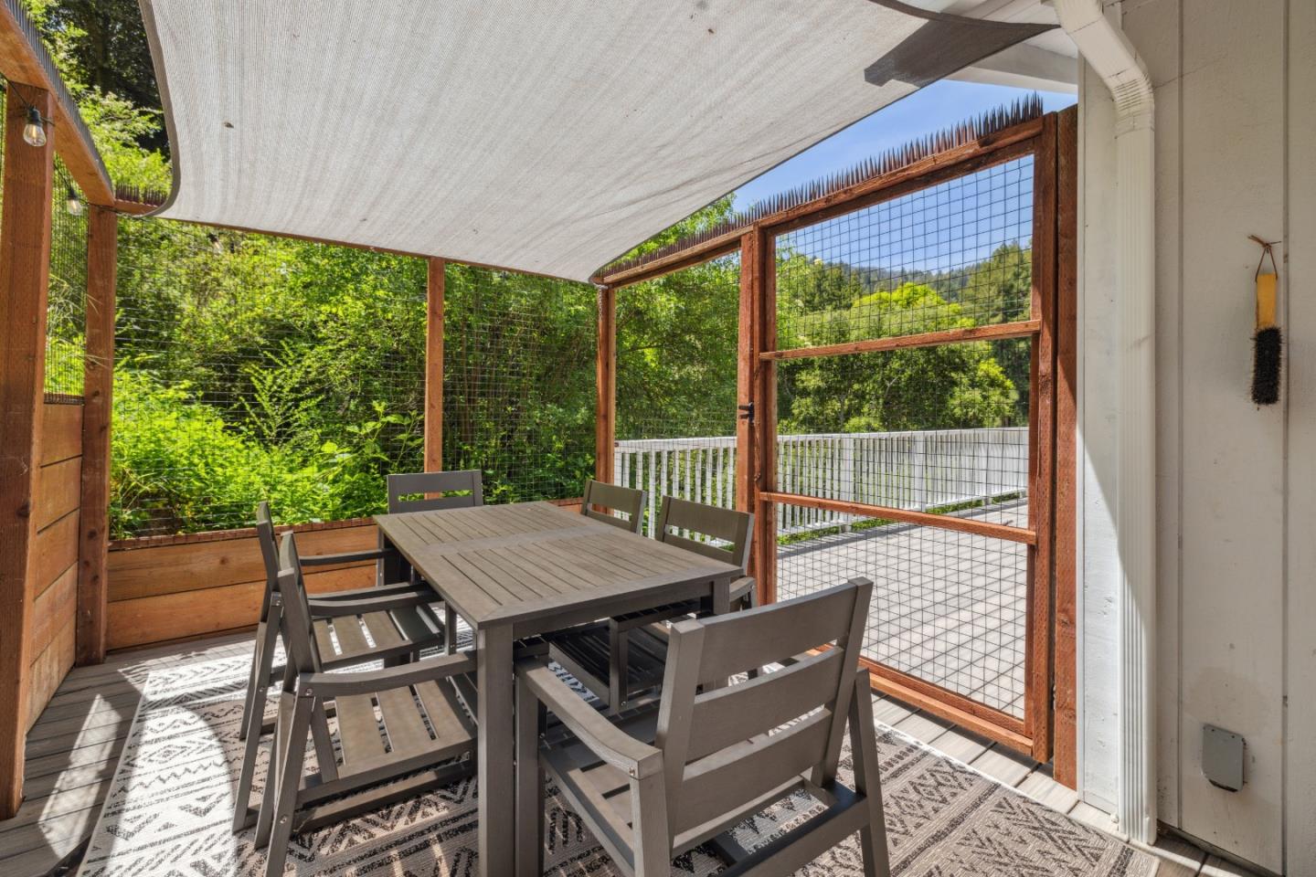 Detail Gallery Image 17 of 48 For 160 Aquila Way, Boulder Creek,  CA 95006 - 2 Beds | 1 Baths