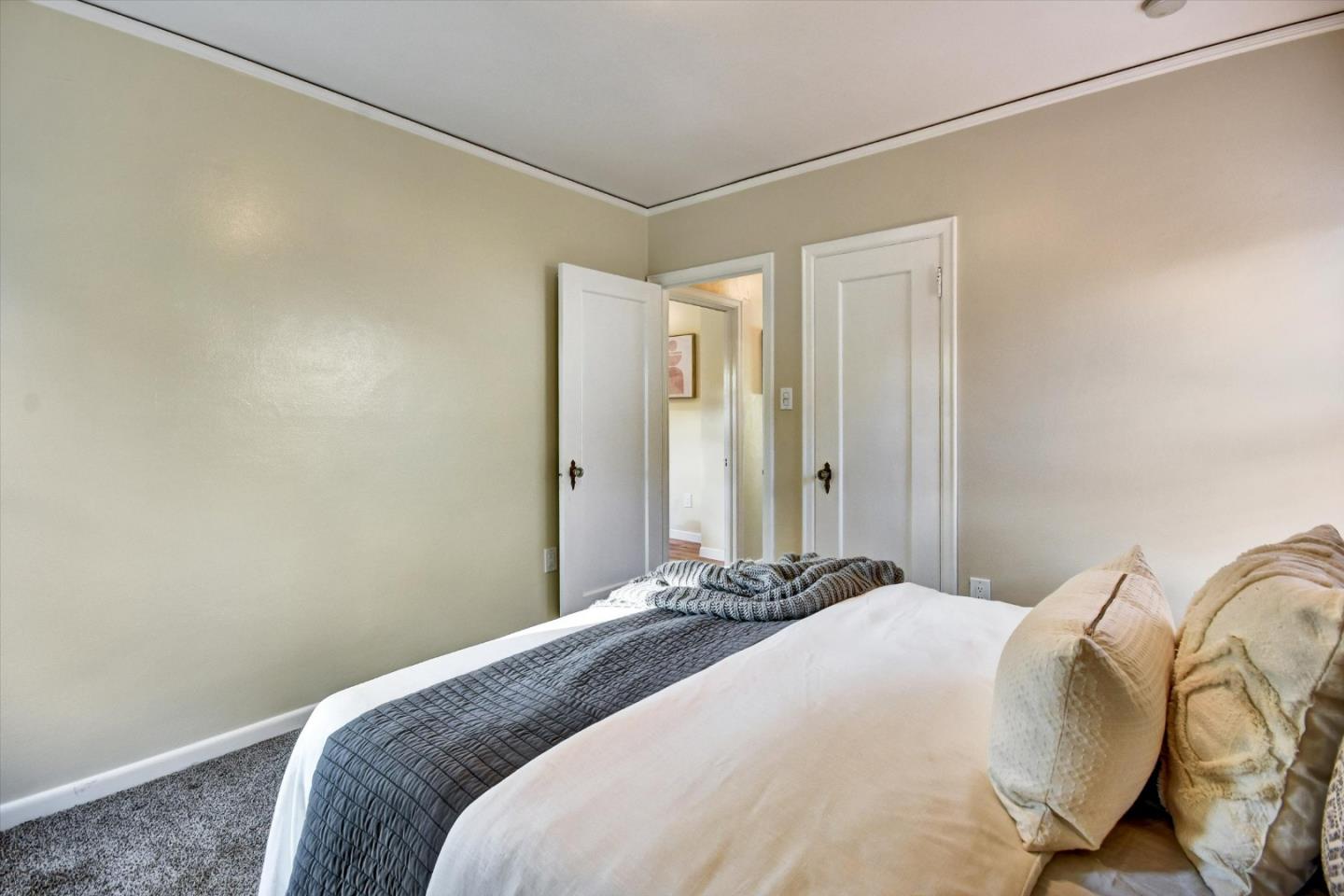Detail Gallery Image 17 of 36 For 998 Ramona Ct, San Jose,  CA 95125 - 2 Beds | 1 Baths