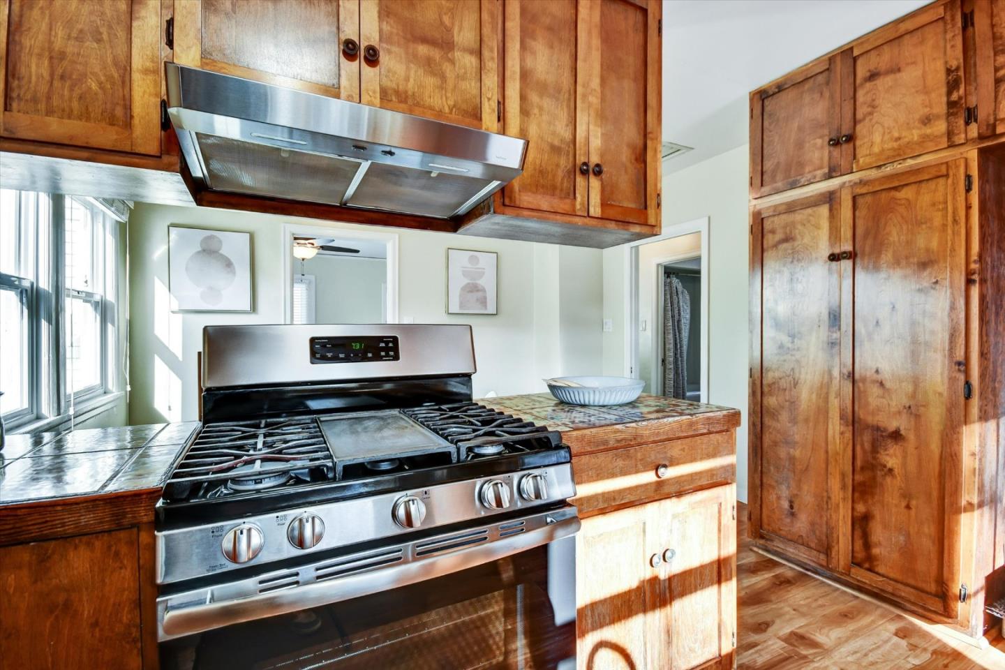 Detail Gallery Image 24 of 36 For 998 Ramona Ct, San Jose,  CA 95125 - 2 Beds | 1 Baths