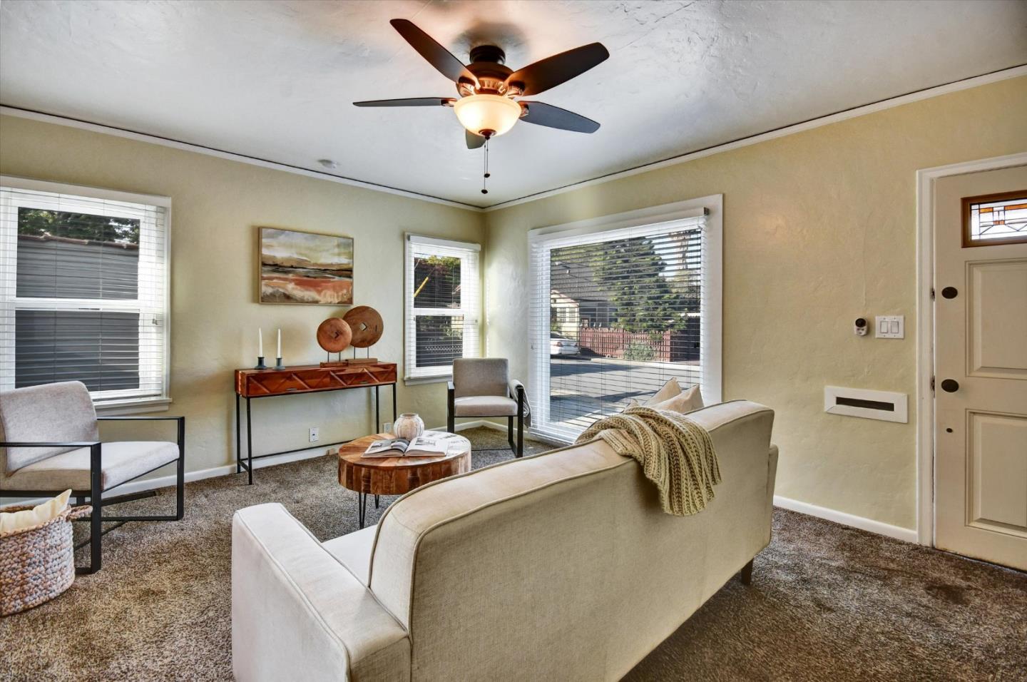 Detail Gallery Image 4 of 36 For 998 Ramona Ct, San Jose,  CA 95125 - 2 Beds | 1 Baths