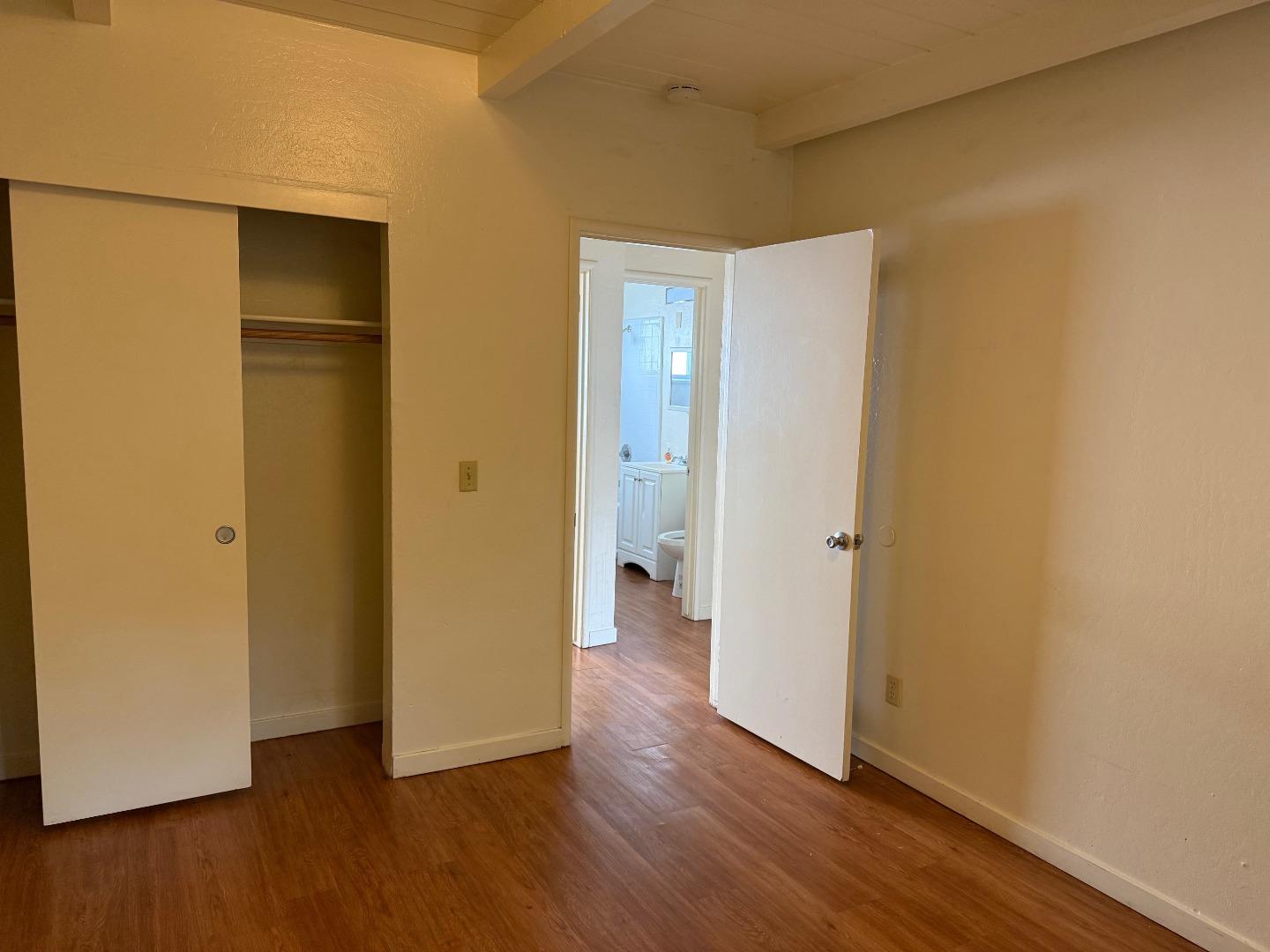 Detail Gallery Image 9 of 10 For 1003 Third St #2,  San Juan Bautista,  CA 95045 - 2 Beds | 1 Baths