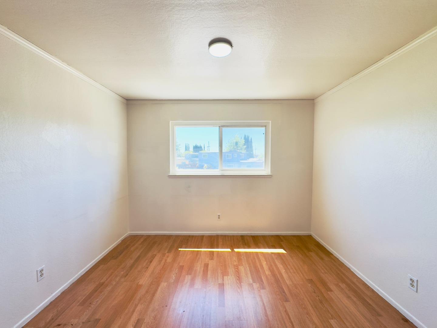 Detail Gallery Image 11 of 24 For 1430 Mckinley St, Fairfield,  CA 94533 - 4 Beds | 2/1 Baths