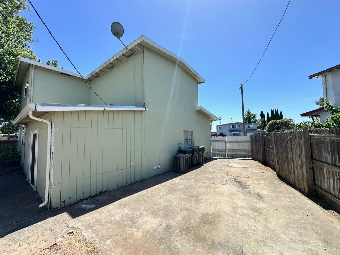 Detail Gallery Image 22 of 24 For 1430 Mckinley St, Fairfield,  CA 94533 - 4 Beds | 2/1 Baths
