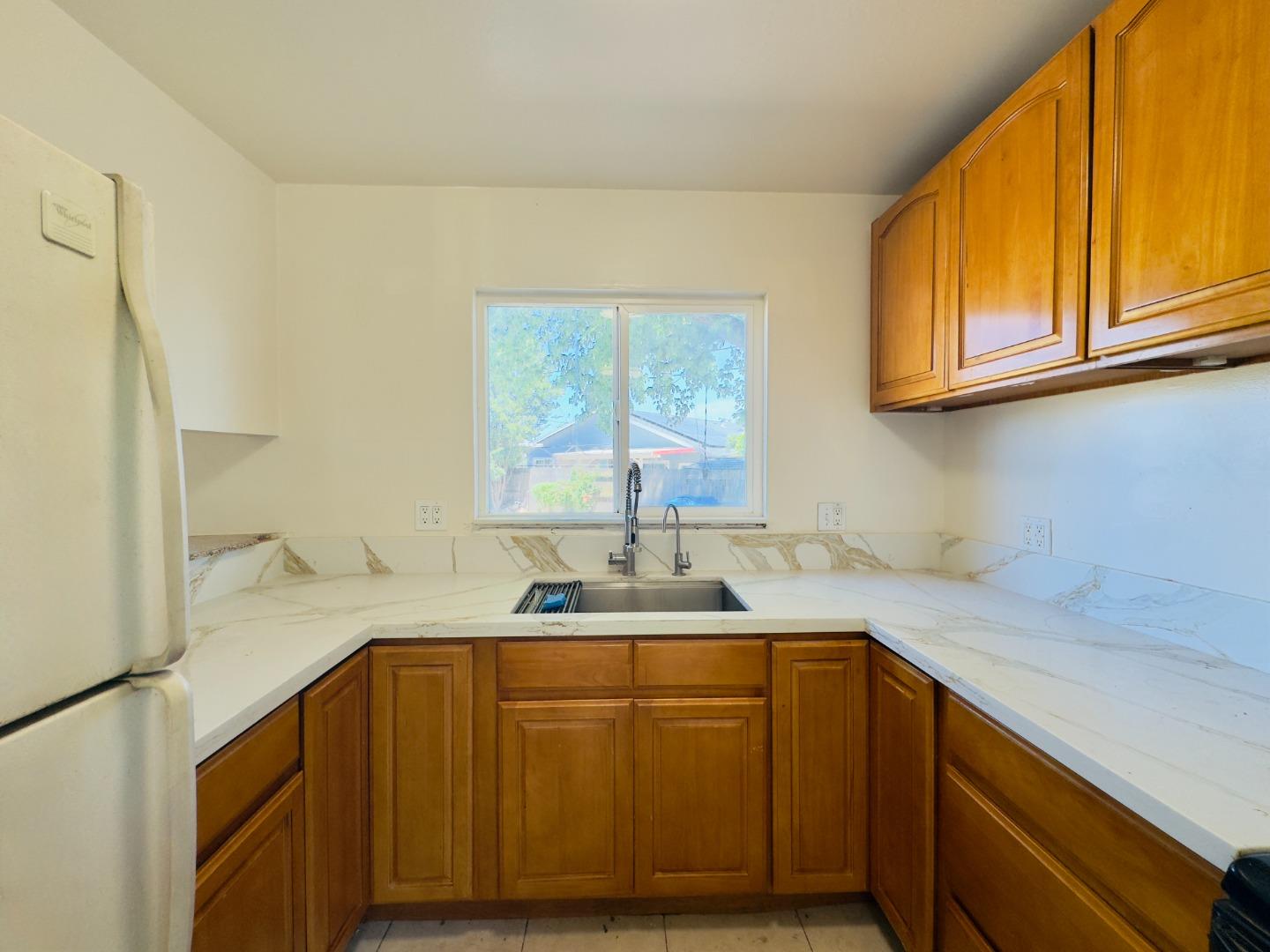 Detail Gallery Image 6 of 24 For 1430 Mckinley St, Fairfield,  CA 94533 - 4 Beds | 2/1 Baths