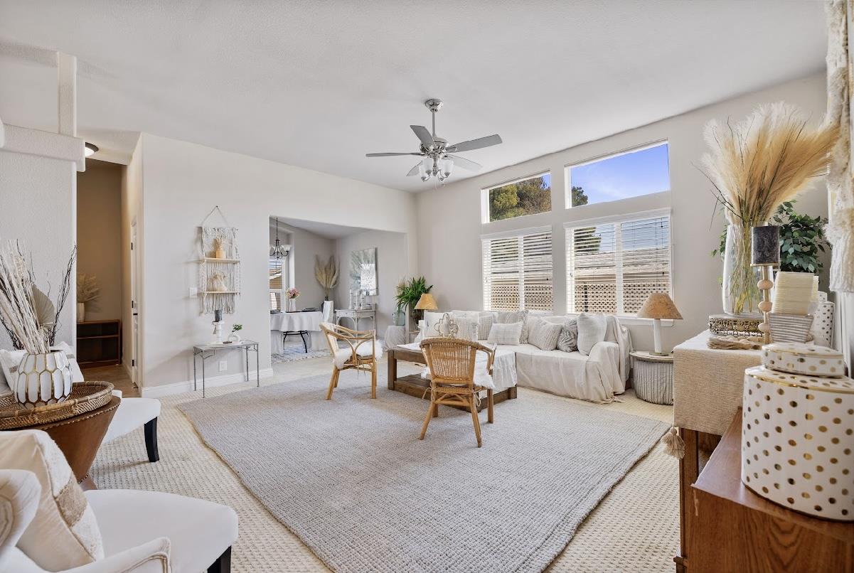 Detail Gallery Image 6 of 25 For 144 Holm Rd #85,  Watsonville,  CA 95076 - 3 Beds | 2 Baths