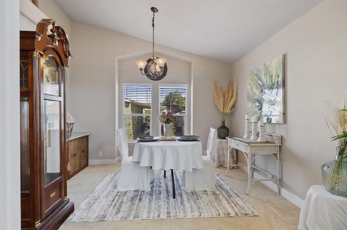Detail Gallery Image 8 of 25 For 144 Holm Rd #85,  Watsonville,  CA 95076 - 3 Beds | 2 Baths