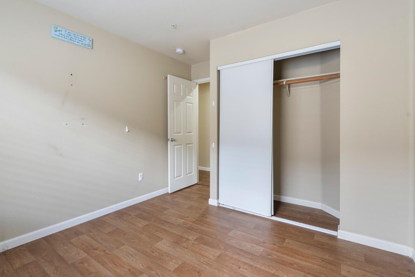 Detail Gallery Image 23 of 39 For 1001 Eagle Dr, Salinas,  CA 93905 - 4 Beds | 2 Baths