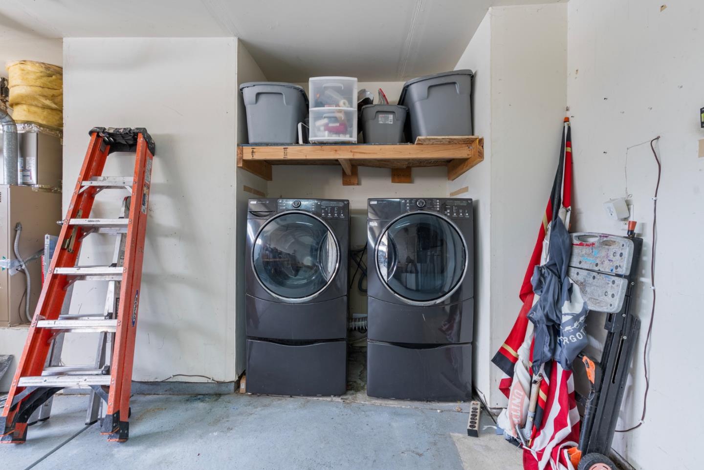 Detail Gallery Image 31 of 39 For 1001 Eagle Dr, Salinas,  CA 93905 - 4 Beds | 2 Baths