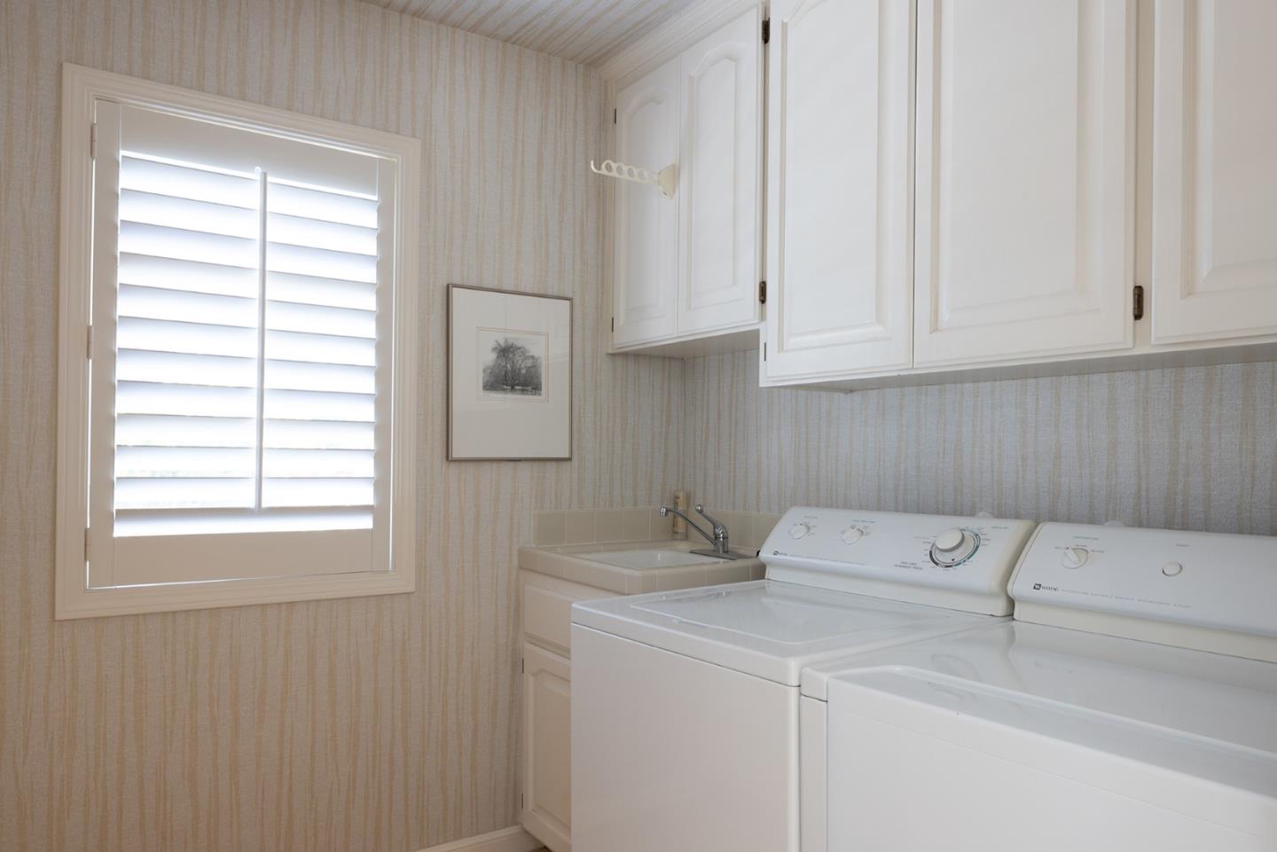 Detail Gallery Image 26 of 37 For 26048 Paseo Del Sur, Monterey,  CA 93940 - 4 Beds | 4/1 Baths