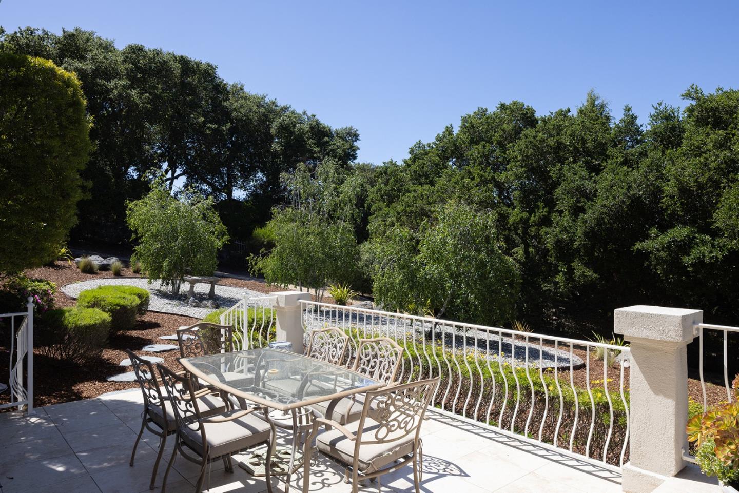 Detail Gallery Image 31 of 37 For 26048 Paseo Del Sur, Monterey,  CA 93940 - 4 Beds | 4/1 Baths