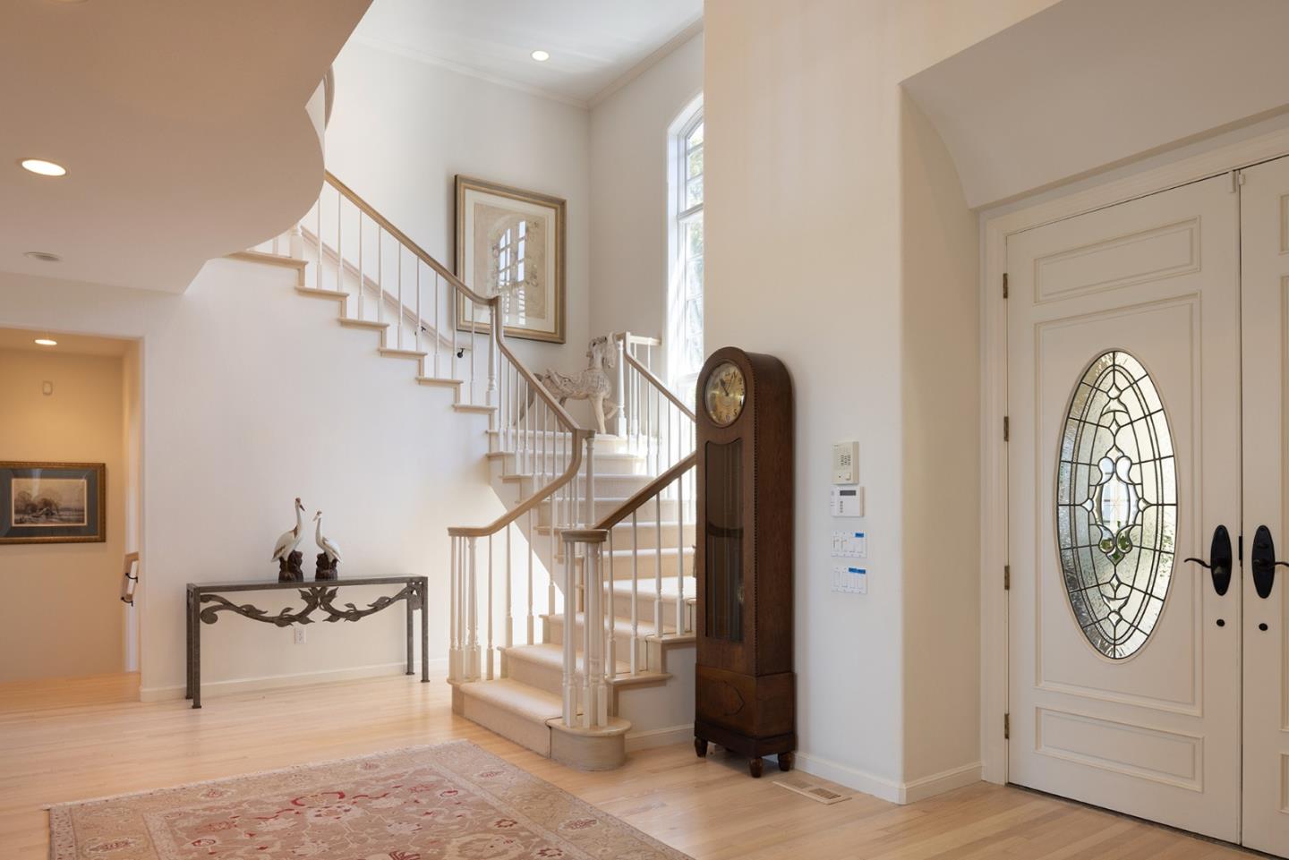 Detail Gallery Image 8 of 37 For 26048 Paseo Del Sur, Monterey,  CA 93940 - 4 Beds | 4/1 Baths