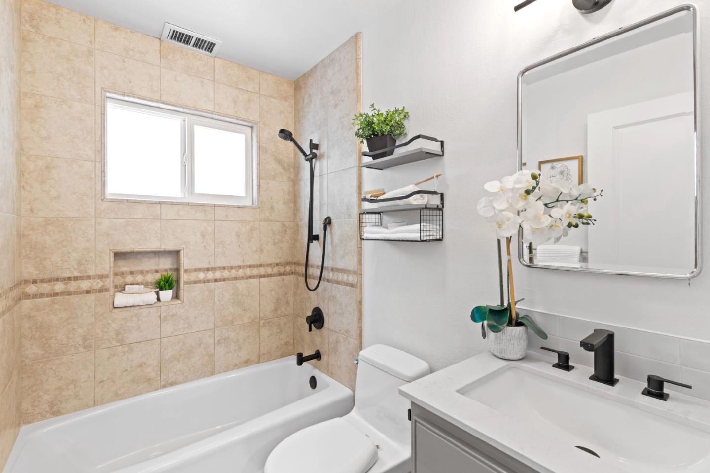 Detail Gallery Image 19 of 29 For 4777 Mccoy Ave, San Jose,  CA 95130 - 3 Beds | 2 Baths