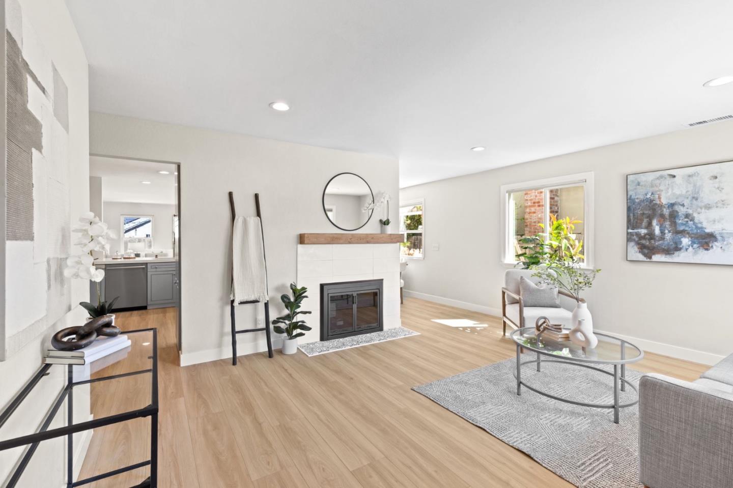 Detail Gallery Image 3 of 29 For 4777 Mccoy Ave, San Jose,  CA 95130 - 3 Beds | 2 Baths