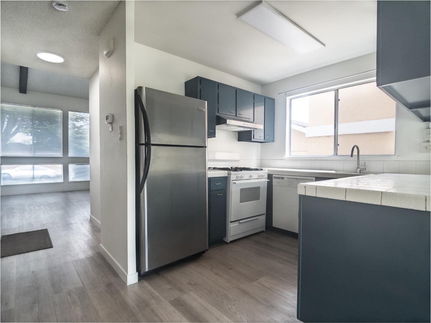 Detail Gallery Image 13 of 31 For 55 Wembley Dr, Daly City,  CA 94015 - 3 Beds | 1/1 Baths