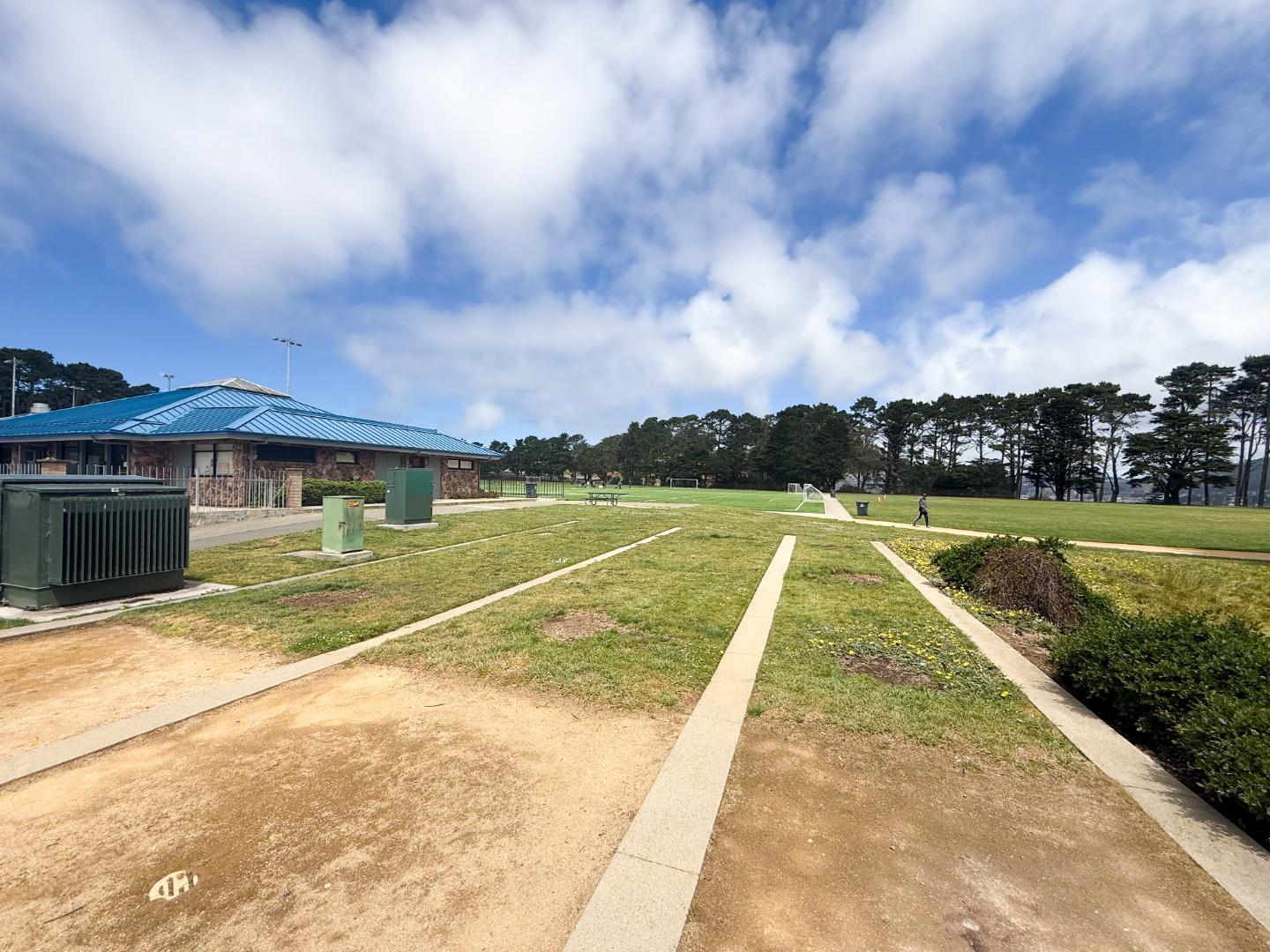 Detail Gallery Image 26 of 31 For 55 Wembley Dr, Daly City,  CA 94015 - 3 Beds | 1/1 Baths