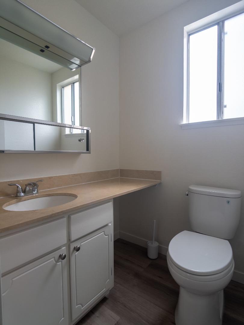 Detail Gallery Image 8 of 31 For 55 Wembley Dr, Daly City,  CA 94015 - 3 Beds | 1/1 Baths