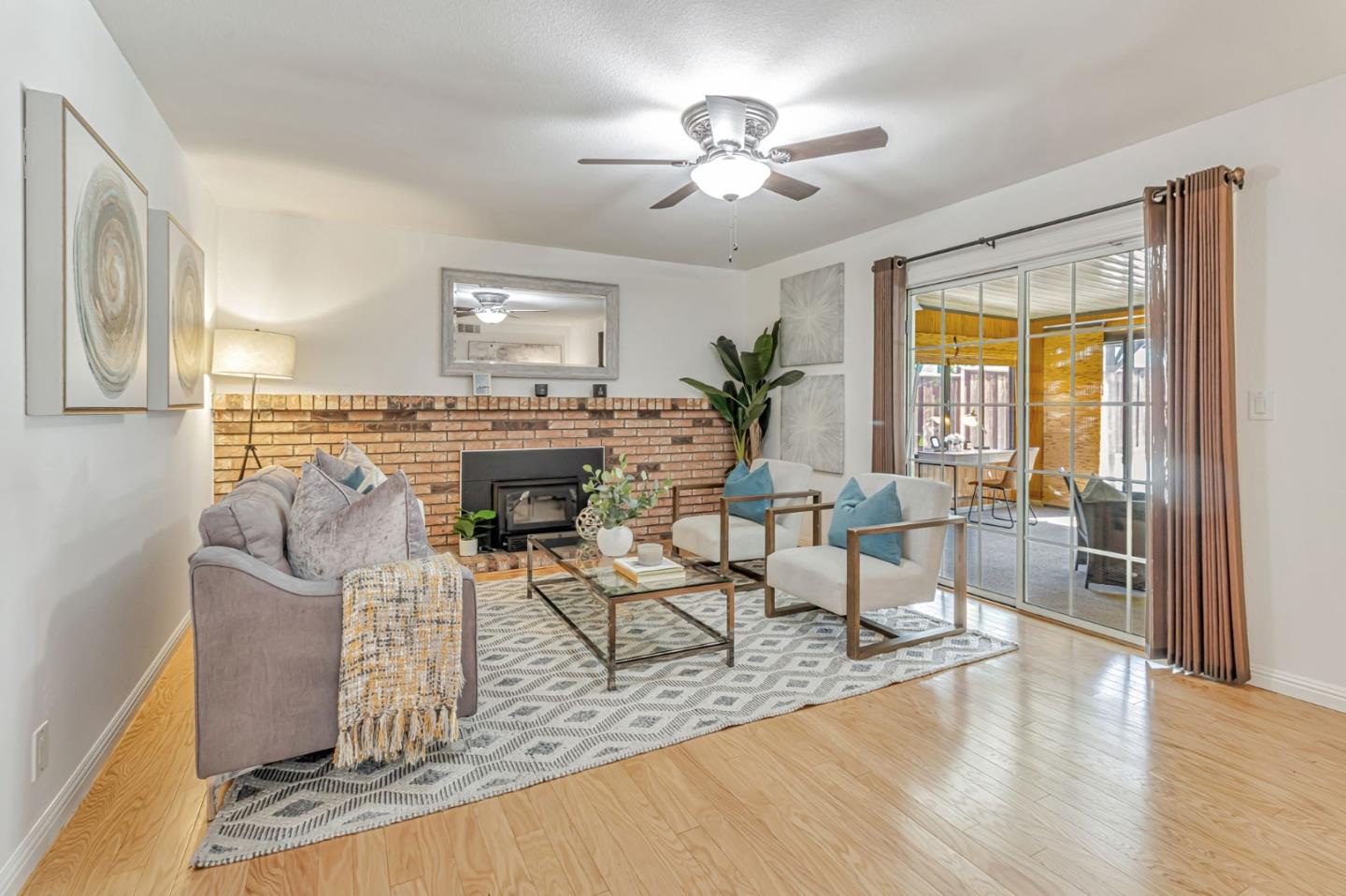 Detail Gallery Image 14 of 38 For 2850 Glen Heather Dr, San Jose,  CA 95133 - 3 Beds | 2 Baths