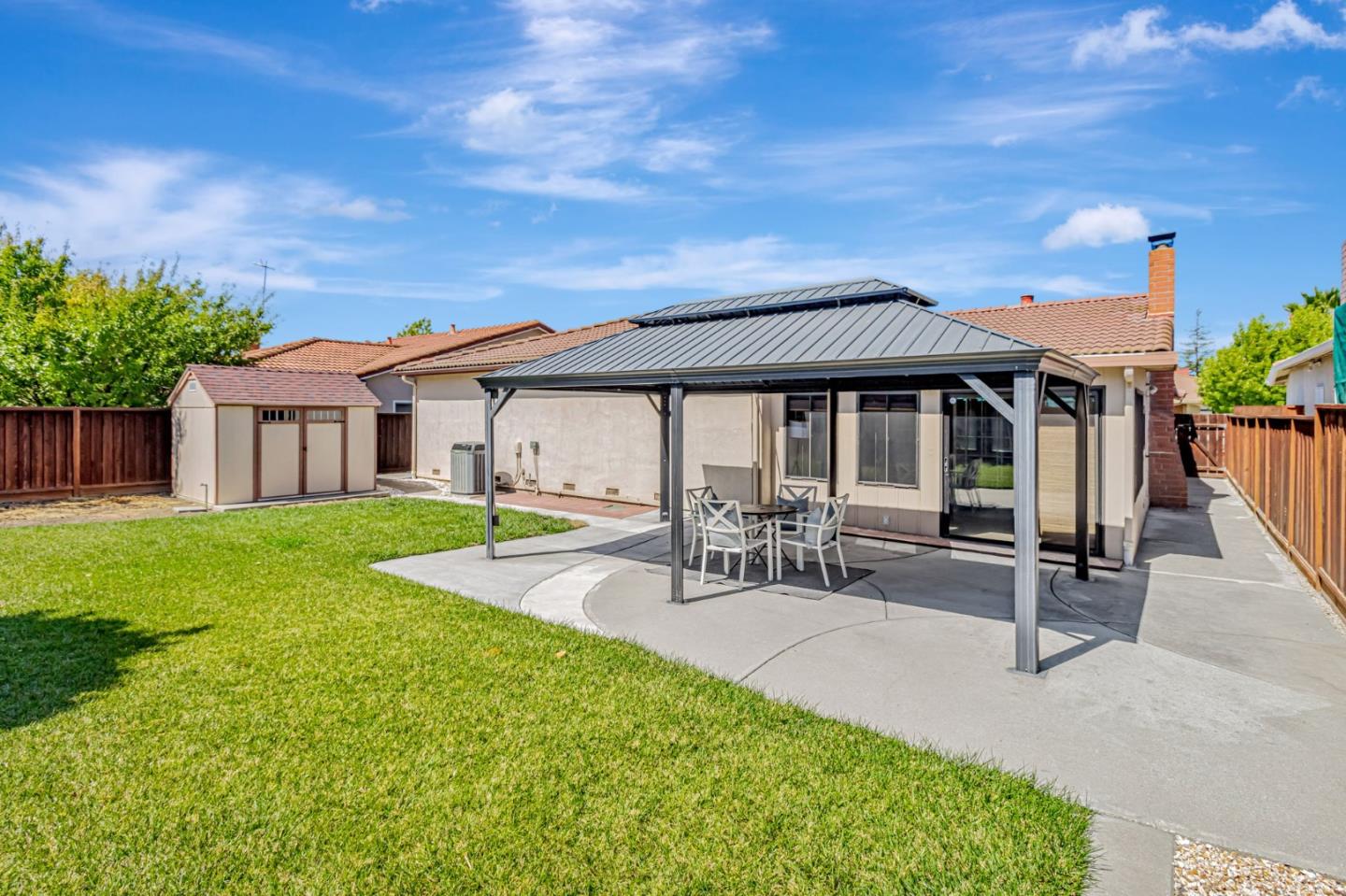 Detail Gallery Image 31 of 38 For 2850 Glen Heather Dr, San Jose,  CA 95133 - 3 Beds | 2 Baths